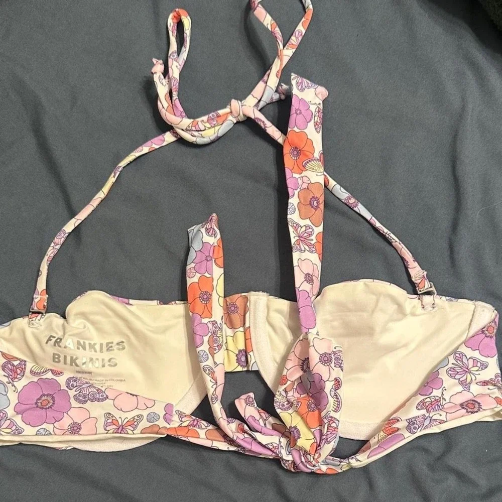 Frankie's Bikinis Cielo Underwire Bikini Top